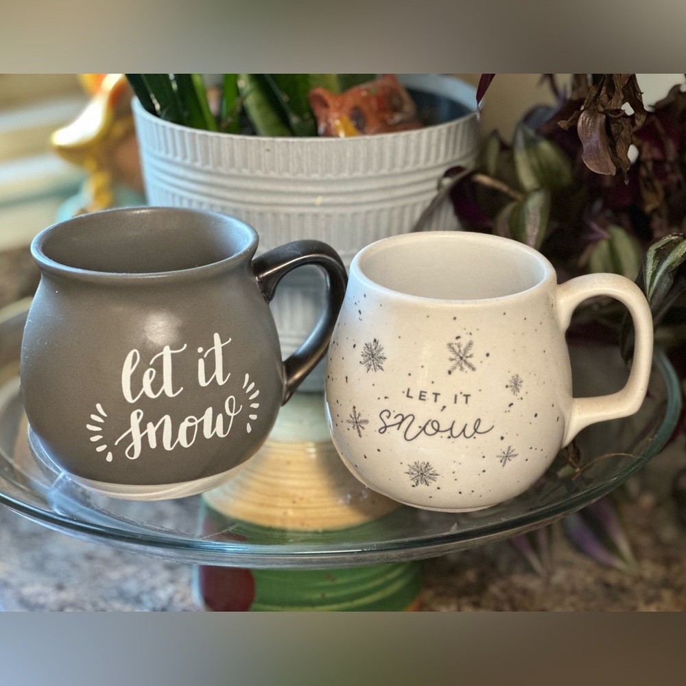 2- hot coco mugs